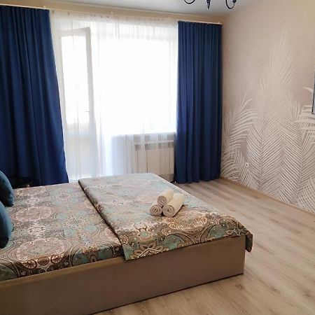 Appartamento Трц Kostanay Plaza Esterno foto