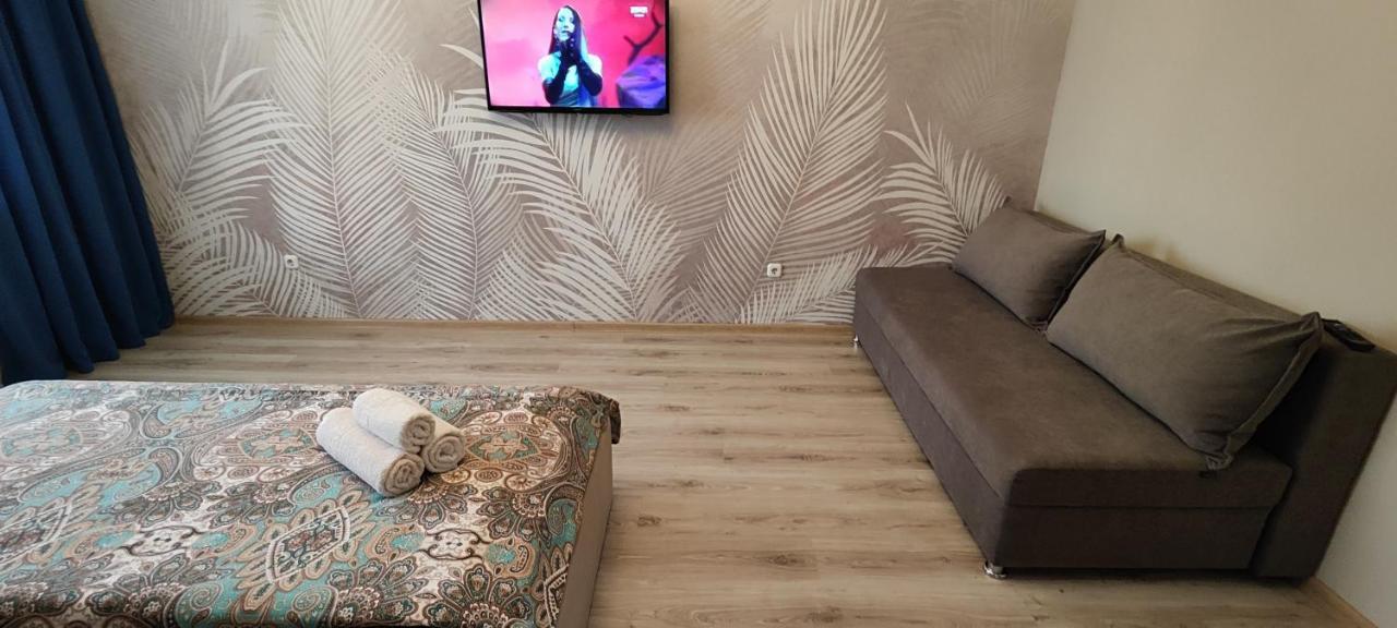 Appartamento Трц Kostanay Plaza Esterno foto